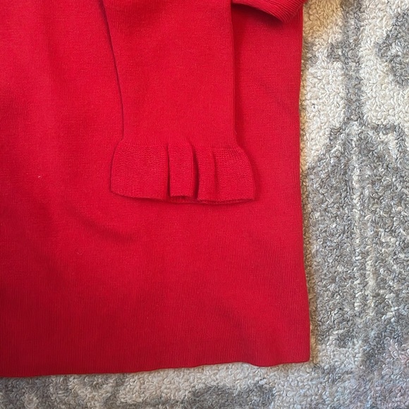 Halogen Red Trim Scalloped Sweater - Picture 5 of 6